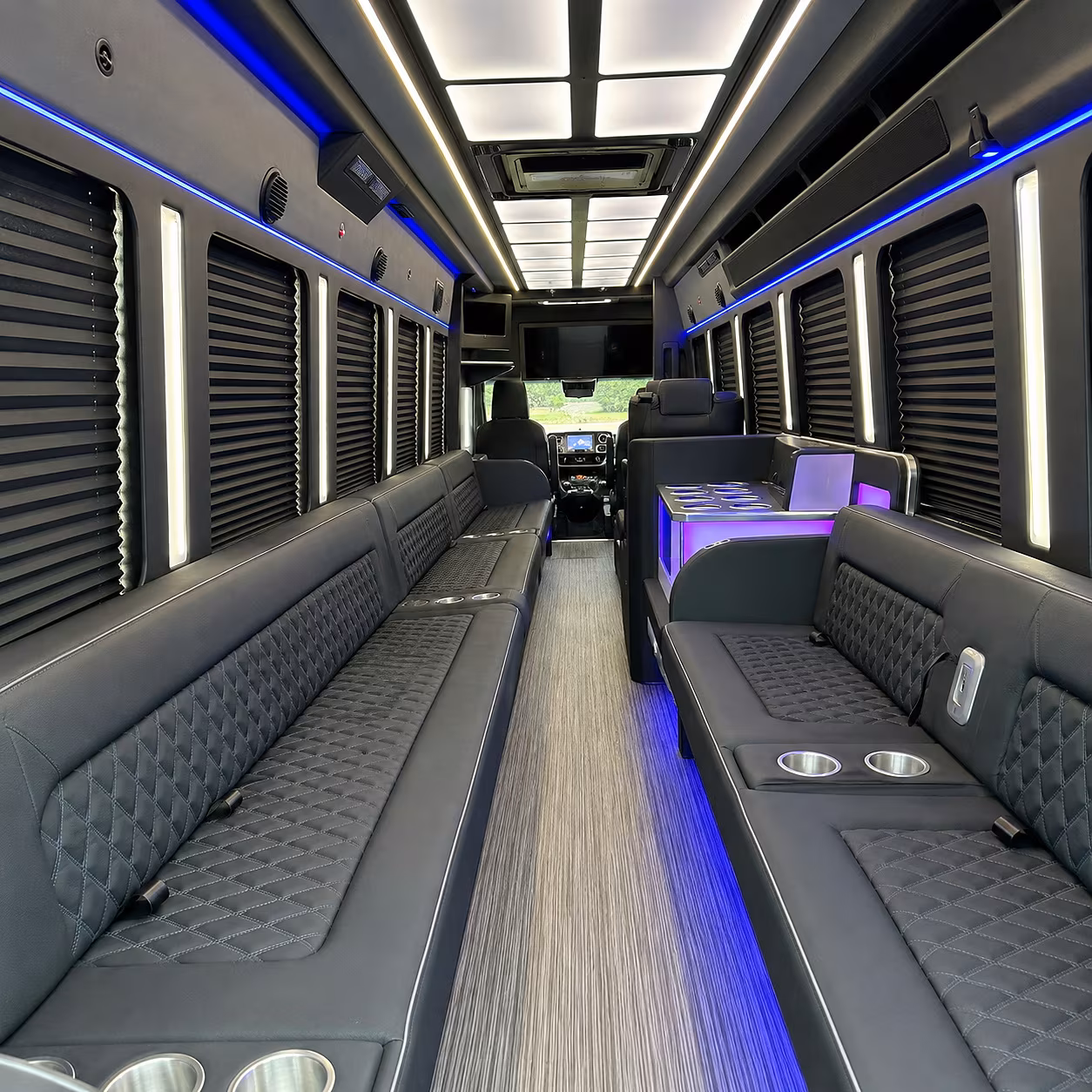 Glendale Homecoming & Prom Party Bus Rentals
