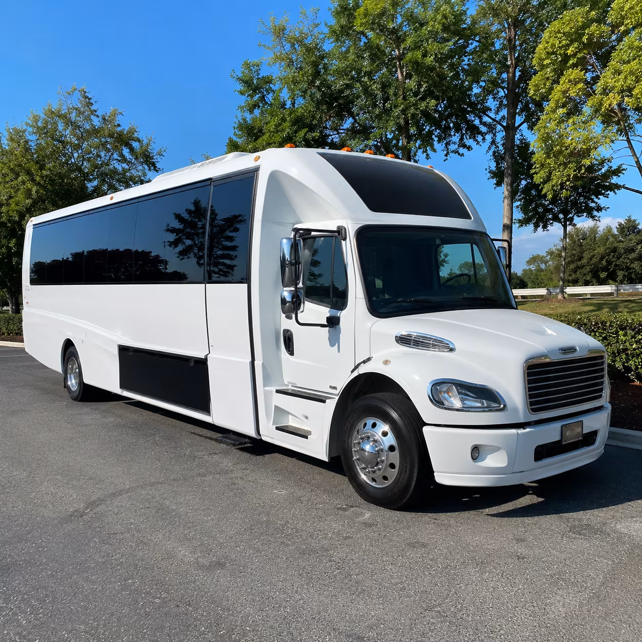 Phoenix Birthday, Sweet 16, & Quinceañera Transportation party bus exterior