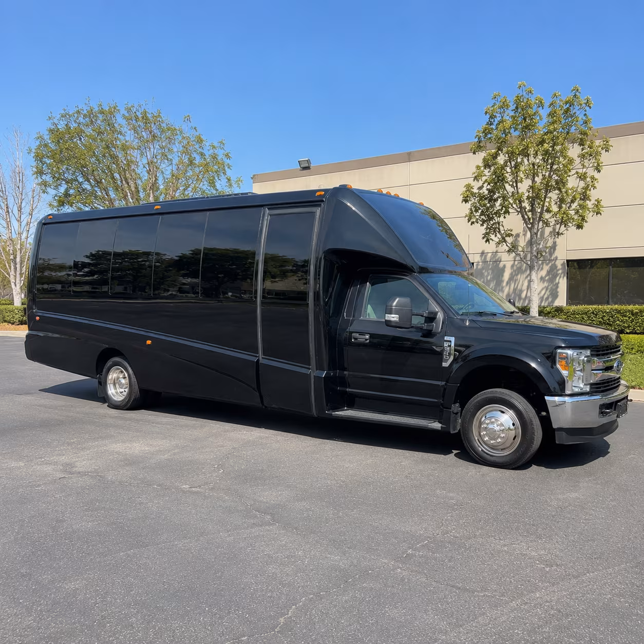 Phoenix Prom & Homecoming Transportation party bus exterior