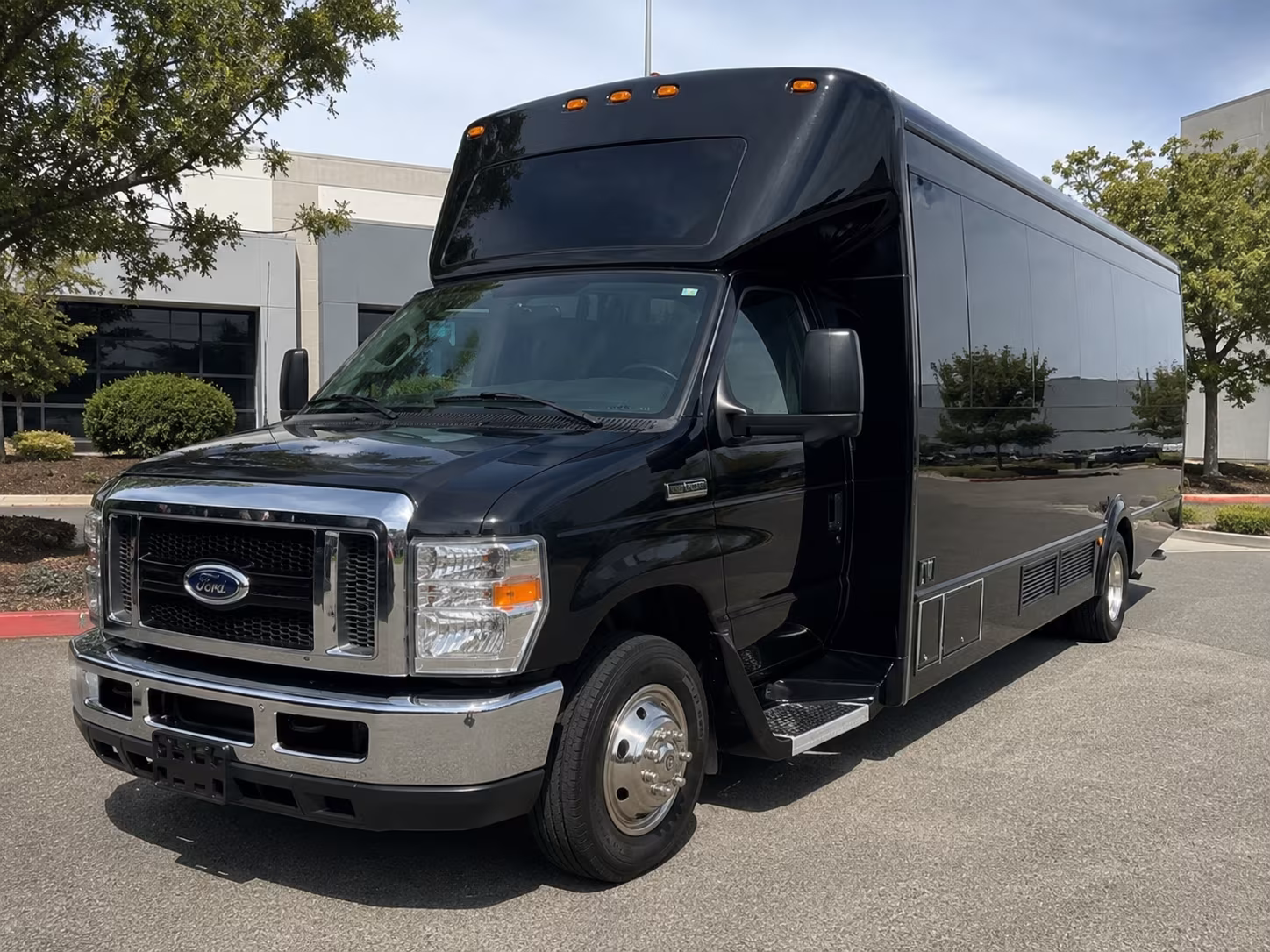 Phoenix Sporting Event Transportation group transportation