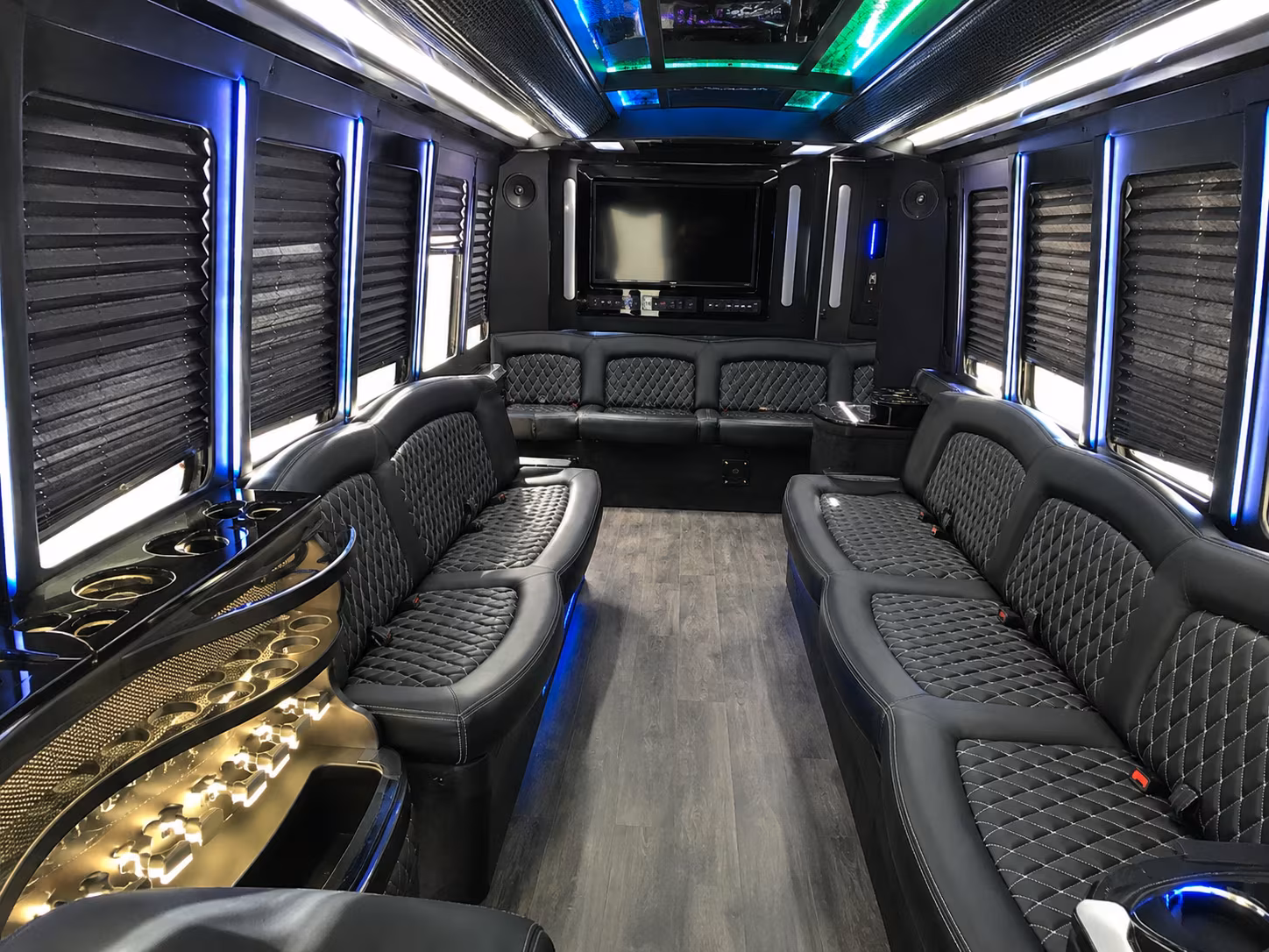 Phoenix Winery Tour & Pub Crawl Transportation party bus exterior